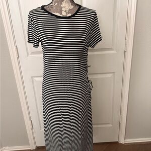 GAP Black and White Sheath Midi Dress Crew Neck Short Sleeve